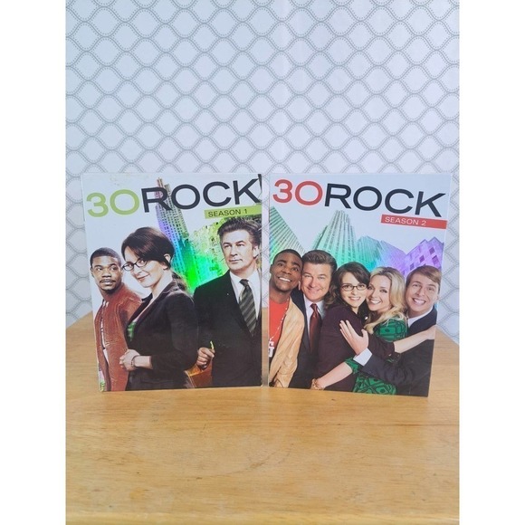 Universals 30 Rock original series seasons 1 & 2 opened dvd collection - Picture 1 of 7